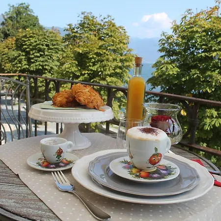 Spiaggia Amore Bed & Breakfast *